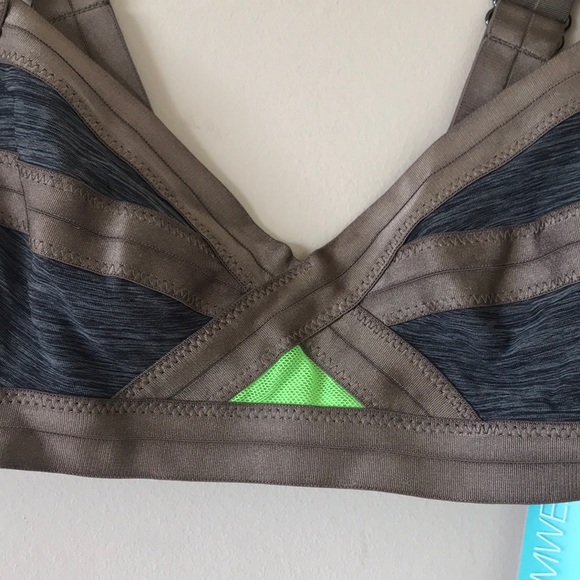 Strappy bandage swim bikini top - Picture 5 of 7